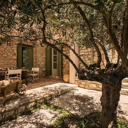 Kyparissia Old Town Lodge With Amazing Sea View Экстерьер фото