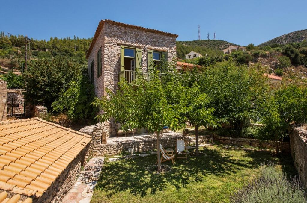 Kyparissia Old Town Lodge With Amazing Sea View Экстерьер фото