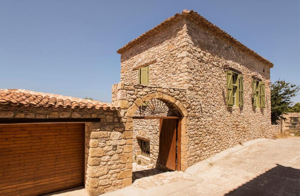 Kyparissia Old Town Lodge With Amazing Sea View Экстерьер фото